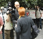 Im Gespräch zu den Hartz-Ergebnissen; Foto: Axel Hildebrandt