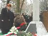 Petra Pau und Stefan Liebich auf dem Parkfriedhof; Foto: privat